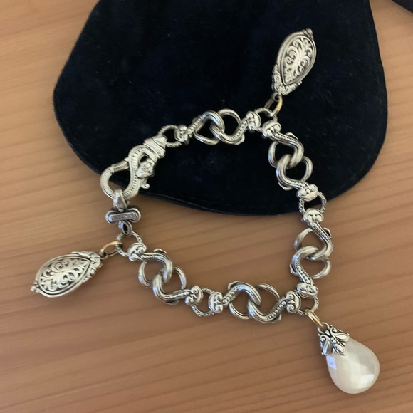 Konstantino Mother of Pearl Bracelet - Picture 1 of 5
